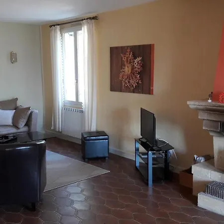 La Lurette, Et Semesterbostad *