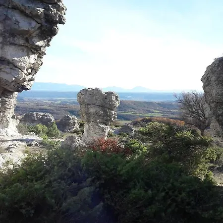 La Lurette, Et