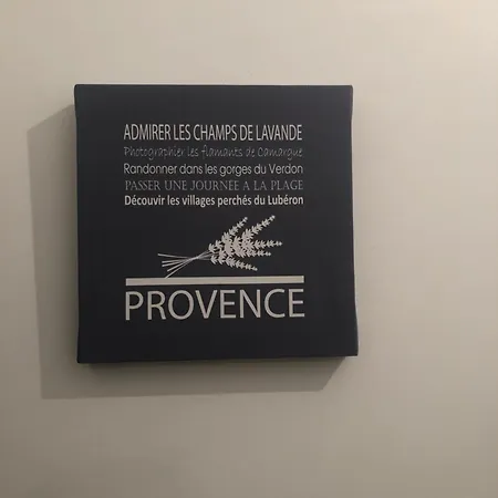 La Lurette, Et Σπίτι διακοπών *